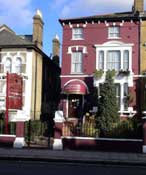 Crompton Guest House B&B,  Hounslow